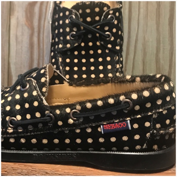 Adorable polka-dot calf hair boat shoe by Sebago - Picture 4 of 8